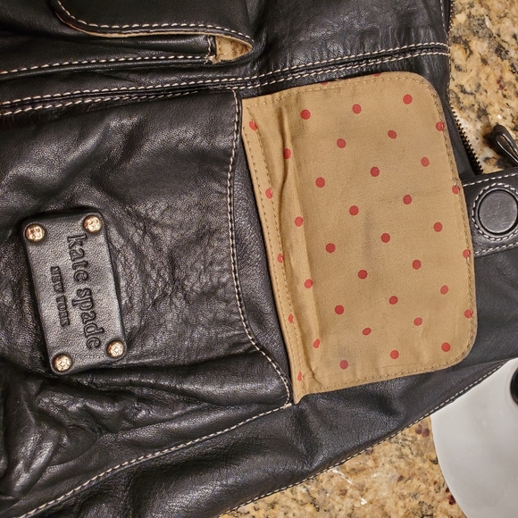 Classic Kate Spade Black Leather Purse - Picture 5 of 8